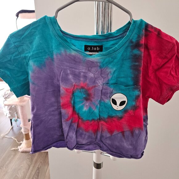 Crop Tee - Picture 1 of 3